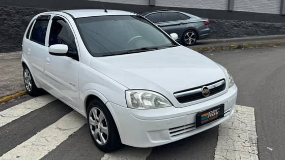 CHEVROLET CORSA 1.4 MPFI MAXX 8V FLEX 4P MANUAL CHEVROLET CORSA 1.4 MPFI MAXX 8V FLEX 4P MANUAL